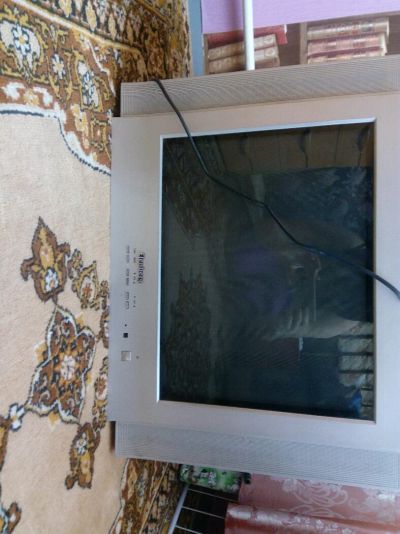 Лот: 10923397. Фото: 1. Телевизор Elenberg б/у. Телевизоры