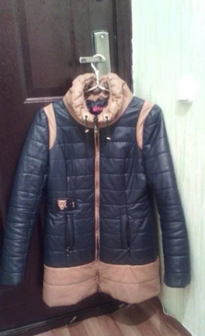 Лот: 9369120. Фото: 1. Весенняя женская курточка. Верхняя одежда