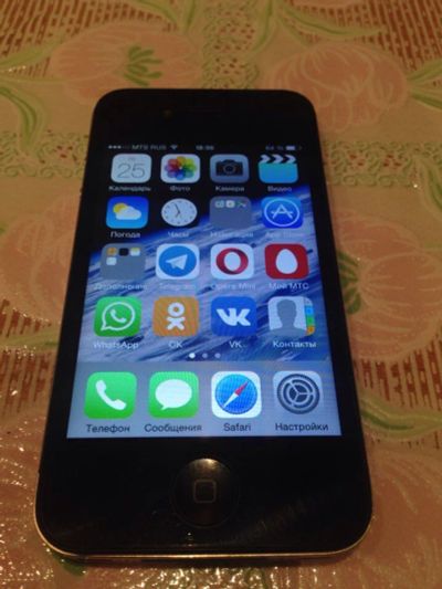Лот: 8607480. Фото: 1. Apple iPhone 4. Смартфоны