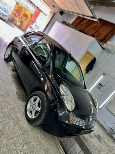 Лот: 25272351. Фото: 1. Nissan March Black. Автомобили