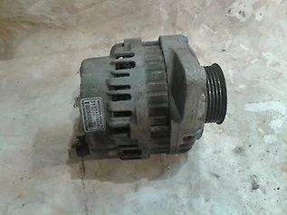 Лот: 6792510. Фото: 1. Генератор Honda Fit. Электрооборудование