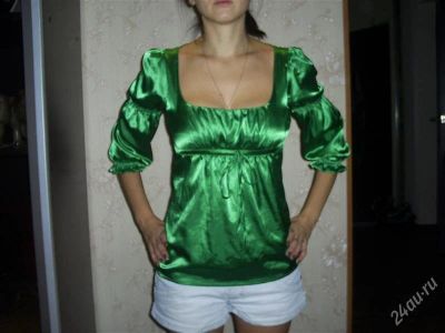 Лот: 2066478. Фото: 1. блузка-туника изумрудного цвета... Пиджаки, жилеты