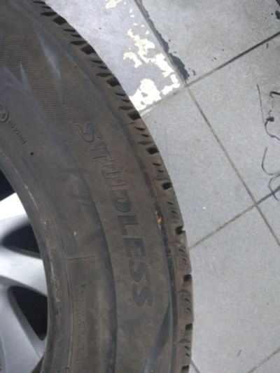Лот: 14701090. Фото: 1. Bridgestone 2 штуки. Шины