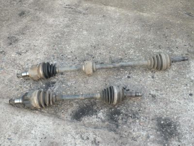 Лот: 4514987. Фото: 1. Привода Toyota Corolla nze-121... Ходовая, подвеска, рулевое управление