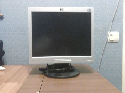 Лот: 4943308. Фото: 1. Монитор НР L1506. ЖК-мониторы