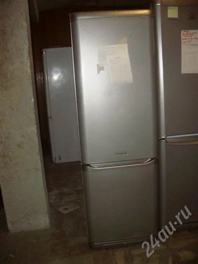 Лот: 406965. Фото: 1. Холодильник Аристон MBA 2185 серебристый. Холодильники, морозильные камеры