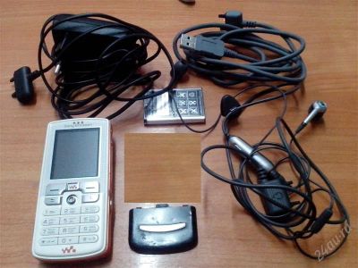 Лот: 2641682. Фото: 1. Сотовый Телефон Sony Ericsson... Кнопочные мобильные телефоны