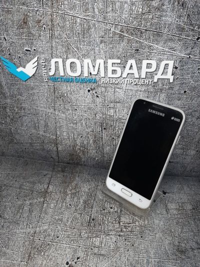 Лот: 16843340. Фото: 1. Смартфон Samsung Galaxy j1 Mini... Смартфоны