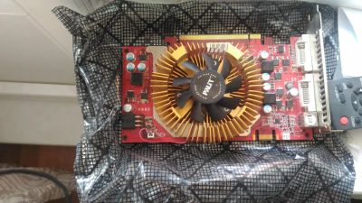 Лот: 9695484. Фото: 1. Nvidia 9600gt palit. Видеокарты
