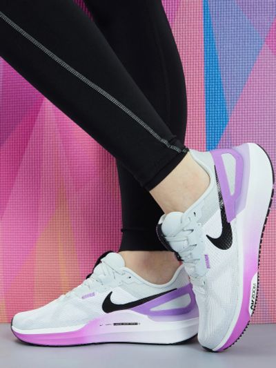 Лот: 24288552. Фото: 1. Кроссовки женские Nike Air Zoom... Кеды, кроссовки, слипоны