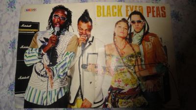 Лот: 6721571. Фото: 1. постер плакат black eyed peas. Наклейки, карточки, вкладыши