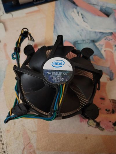 Лот: 22161926. Фото: 1. Боксовый кулер Intel под 775 Socket. Системы охлаждения