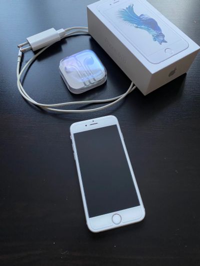 Лот: 15532020. Фото: 1. iPhone 6s 64gb в идеале. Чехлы, бамперы