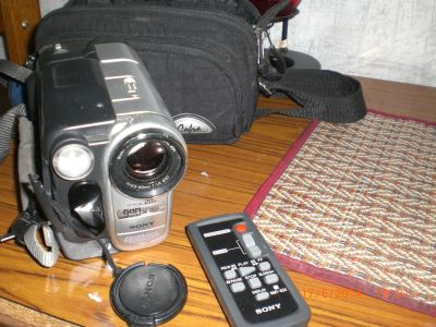 Лот: 4223876. Фото: 1. Видеокамера SONY. Видеокамеры