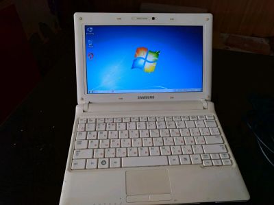 Лот: 8103347. Фото: 1. Ноутбук нетбук Samsung N150 Plus... Ноутбуки