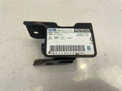 Лот: 22459159. Фото: 1. датчик airbag Honda Civic Ferio... Двигатель и элементы двигателя