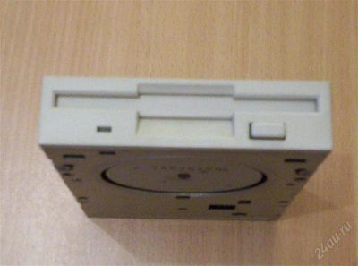 Лот: 896631. Фото: 1. Дисковод 3.5" samsung. Приводы CD, DVD, BR, FDD