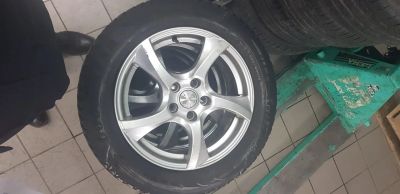 Лот: 15270106. Фото: 1. Диски skad, резина Goodyear. Шины