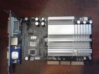 Лот: 3034699. Фото: 1. Видеокарта nVidia FX5500 128Mb... Видеокарты