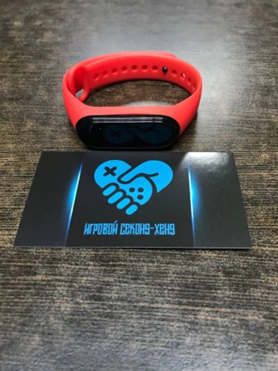Лот: 20857719. Фото: 1. Умные часы Smart Bracelet M4 красные. Смарт-часы, фитнес-браслеты, аксессуары