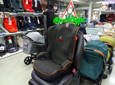 Лот: 13654903. Фото: 1. Автокресло Vixen Оникс 15-36кг. Детские автокресла