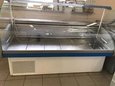 Лот: 13885784. Фото: 1. Витрина холодильная Каштак б/у... Холодильное