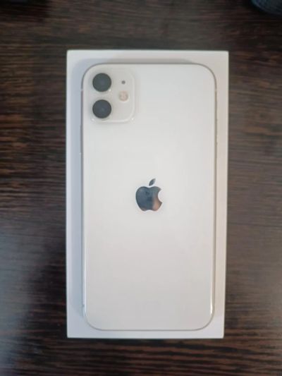 Лот: 19808852. Фото: 1. Смартфон Iphone 11 128 GB White... Смартфоны