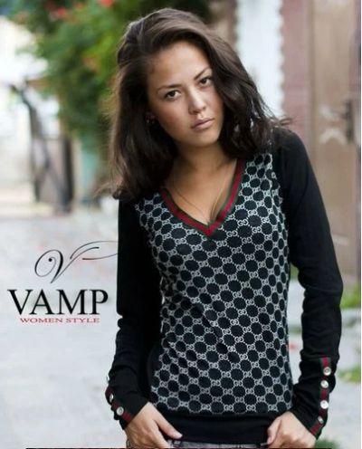 Лот: 3772182. Фото: 1. Свитер Гучи. Свитеры, толстовки, худи
