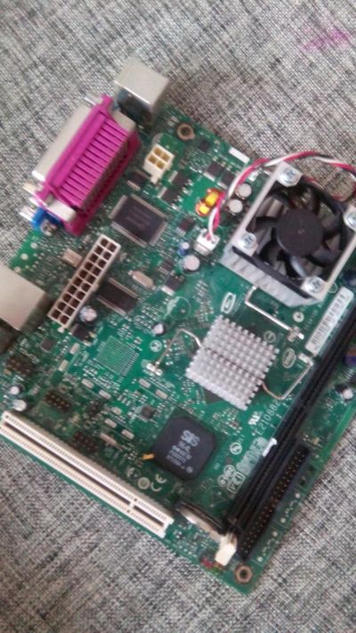 Лот: 8042219. Фото: 1. Материнская плата intel d201gly. Материнские платы