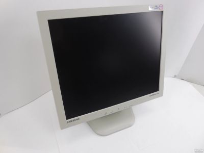 Лот: 13398625. Фото: 1. Samsung SyncMaster 710V (17 дюймов... ЖК-мониторы