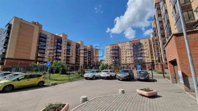Лот: 20602532. Фото: 1. 1-комнатная квартира на ул. Апрельская... Квартиры, студии