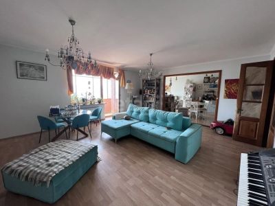 Лот: 20614434. Фото: 1. Сдам 4-комн. кв. 140 кв.м. Красноярск... Квартиры, студии