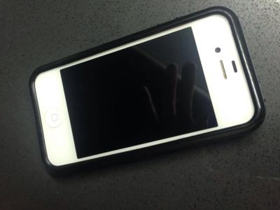 Лот: 7041436. Фото: 1. iPhone 4. Кнопочные мобильные телефоны