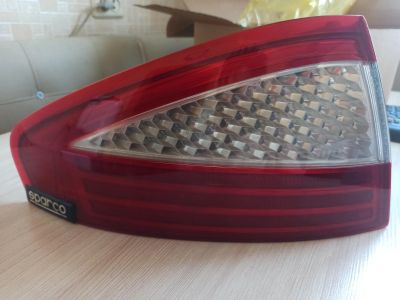 Лот: 15877536. Фото: 1. Фонарь задний Ford Mondeo. Оптика и освещение