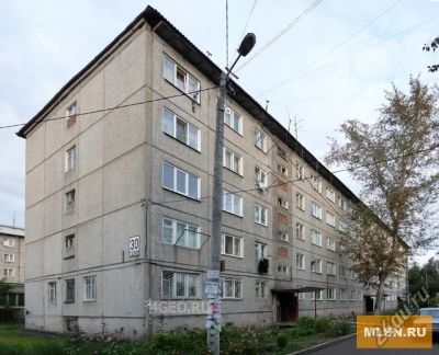 Лот: 4372297. Фото: 1. Сдам гостинку на Устиновича 30. Квартиры, студии