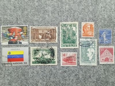 Лот: 25848259. Фото: 1. Набор из 10 почтовых марок мира. Книги