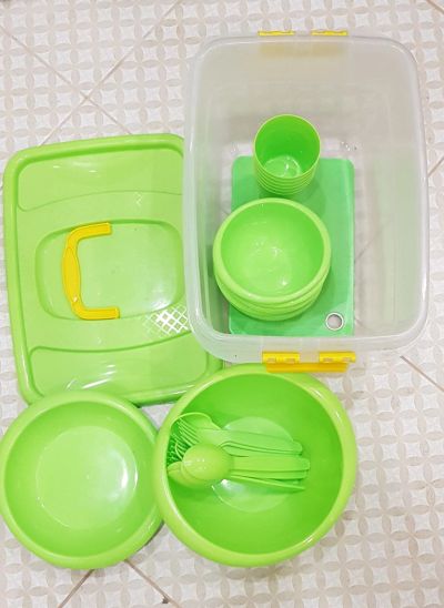 Лот: 16045766. Фото: 1. Набор многоразовой посуды пластик. Другое (посуда, кухонная утварь)
