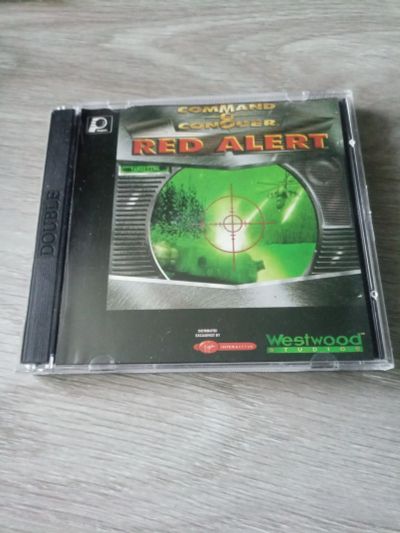 Лот: 17824821. Фото: 1. Comand & conquer red alert playstation... Игры для консолей