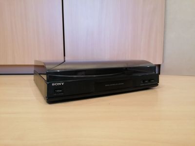 Лот: 16637173. Фото: 1. Виниловый проигрыватель Sony PS-LX52Y. Виниловые проигрыватели и электрофоны