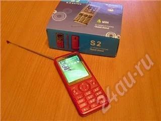 Лот: 380910. Фото: 1. Продам новый красный металлический... Кнопочные мобильные телефоны