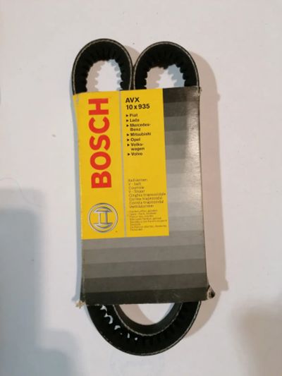 Лот: 19395602. Фото: 1. Клиновый ремень BOSCH AVX 10х935... Двигатель и элементы двигателя