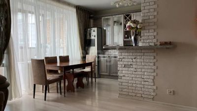 Лот: 25527377. Фото: 1. 2-комн. квартира , Красноярск... Квартиры, студии