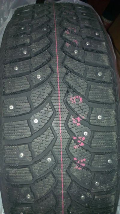 Лот: 3773597. Фото: 1. bridgestone blizzak spike-01. Шины