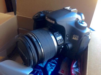 Лот: 4308650. Фото: 1. Canon 60D Kit. Цифровые зеркальные