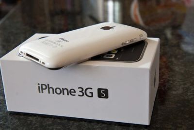 Лот: 3638321. Фото: 1. Продам IPhone 3GS на 32гб в идеальном... Смартфоны