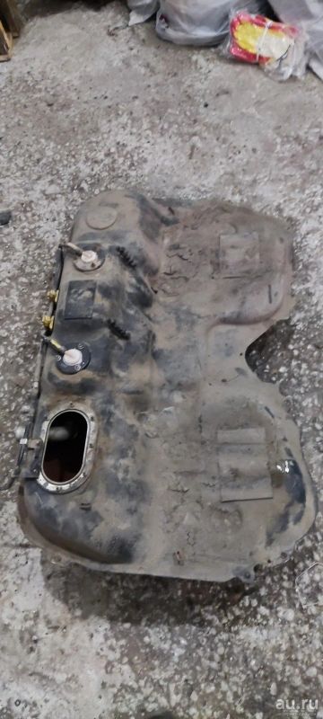 Лот: 18320980. Фото: 1. Топливный бак impreza. Топливная система