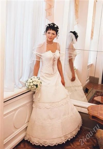 Лот: 2736319. Фото: 1. Продам свадебное платье р.44-46. Другое (свадебная мода)