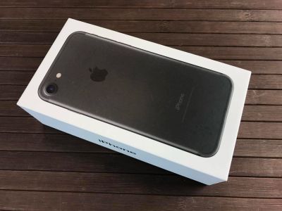 Лот: 9072269. Фото: 1. Apple iPhone 7 32Gb Black,Новый. Смартфоны