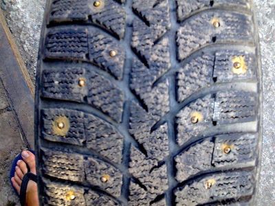 Лот: 443187. Фото: 1. 215\55\16 Bridgestone ice cruiser... Шины
