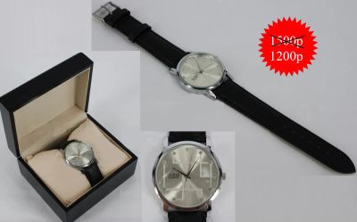 Лот: 4501325. Фото: 1. Часы Женские Guess белые. Другие наручные часы